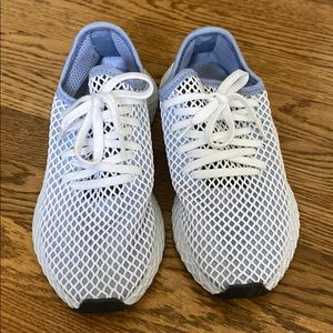 Adidas Deerupt Shoes